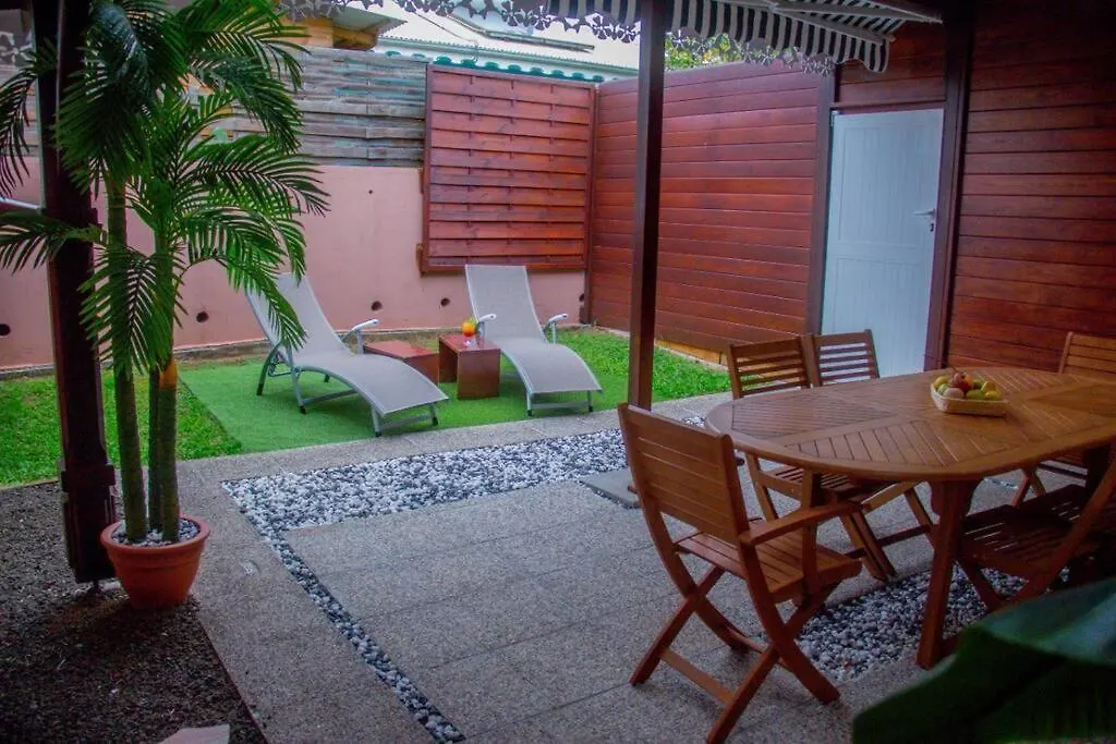 Grand Bungalow Viguier - Riviere Salee